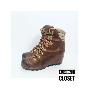 Sorel 8 Brown Conquest Wedge Boot Lace Up Padded Collar Waterproof Leather